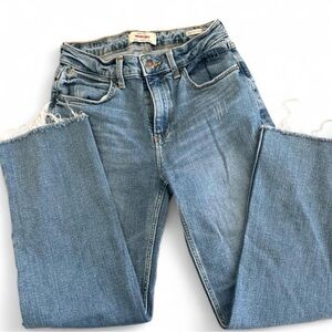 Petite Wrangler Women's Light Blue Cropped Jeans